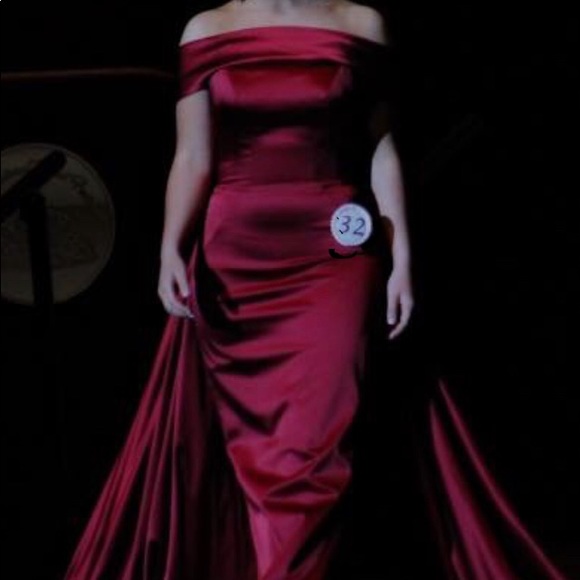 Sherri Hill pageant gown including Chinese Laundry as 6 shoes - Picture 3 of 9